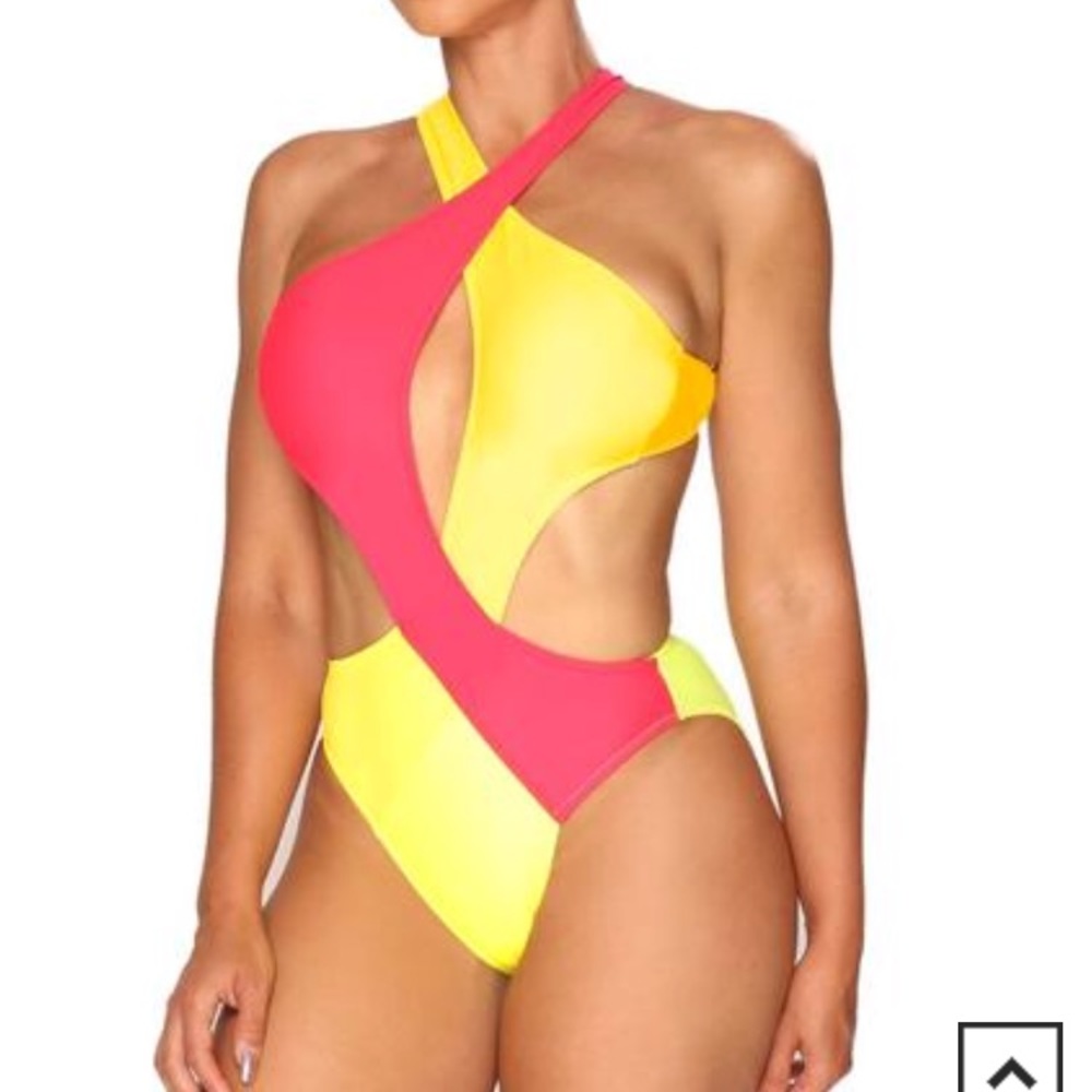 Cross body Tri-color swimsuit
